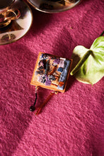 Carregar imagem no visualizador da galeria, Brinco Tassé