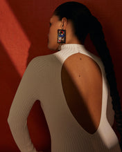 Carregar imagem no visualizador da galeria, Brinco Viné